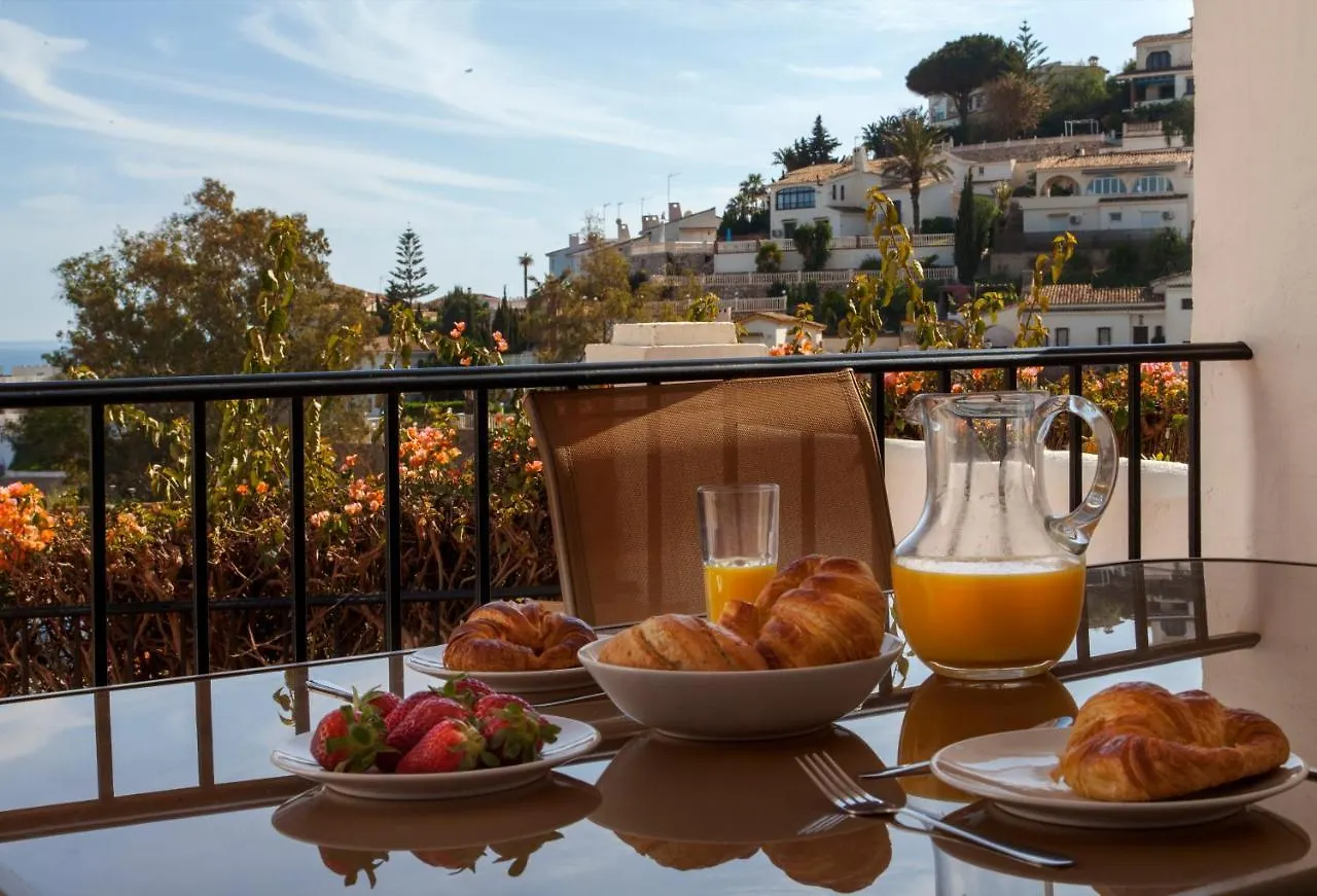 Agradable Adosado Con Piscina La Hidalga Villa Benalmádena 0*,