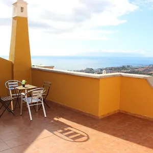  Apartamento With A Serene Ocean And Mountain View España